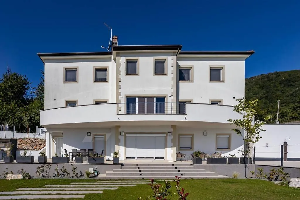 Villa Montana - Apartment Panorama 2 With Beautiful Sea View Near Opatija Veprinac